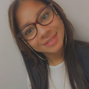 Meet your Posher, Yomayra